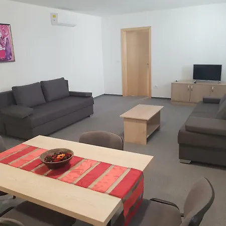 Apartmaji Jankovic * Logatec