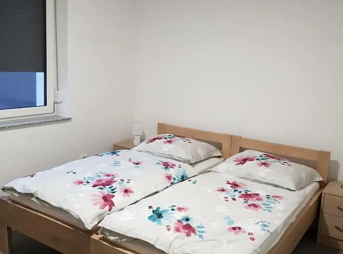 Apartmaji Jankovic بيت ضيافة 3*